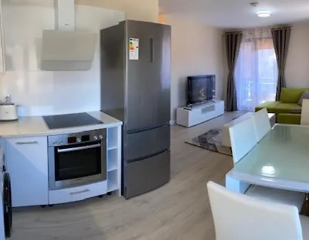 2 Bed 2 Bath, 4 Min Walk To Slope, Predela2, *