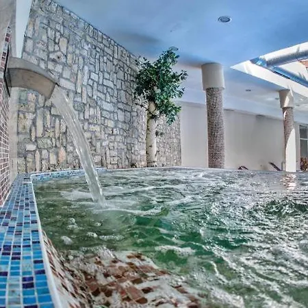 2 Bed 2 Bath, 4 Min Walk To Slope, Predela2, * Bansko