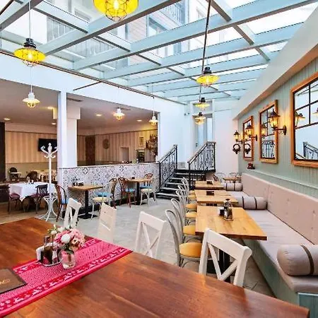 2 Bed 2 Bath, 4 Min Walk To Slope, Predela2, Апартамент Банско