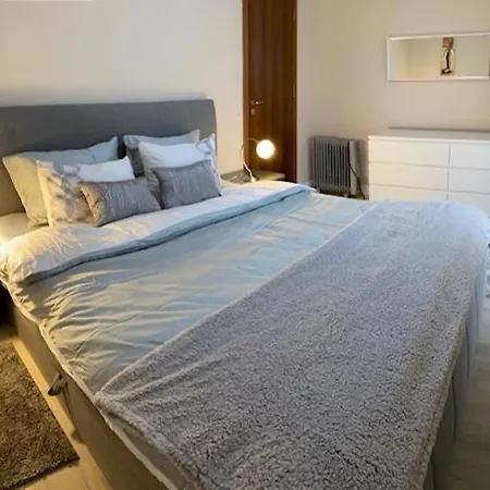 2 Bed 2 Bath, 4 Min Walk To Slope, Predela2, Апартамент *