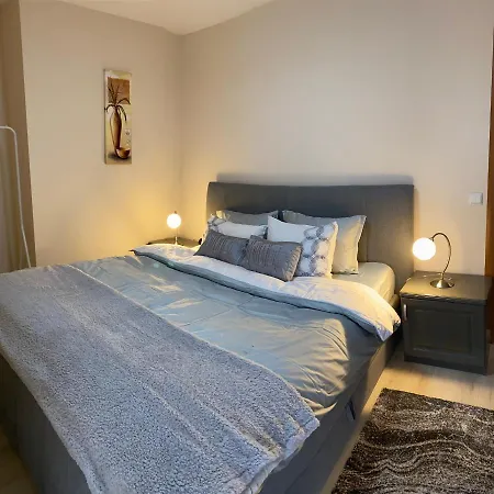 Apartment 2 Bed 2 Bath, 4 Min Walk To Slope, Predela2, Bansko