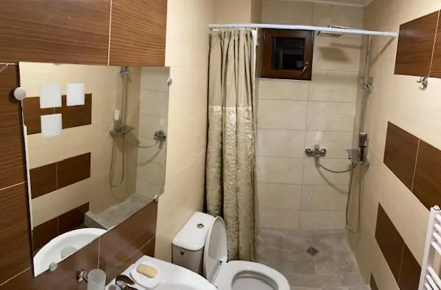 2 Bed 2 Bath, 4 Min Walk To Slope, Predela2, Apartment